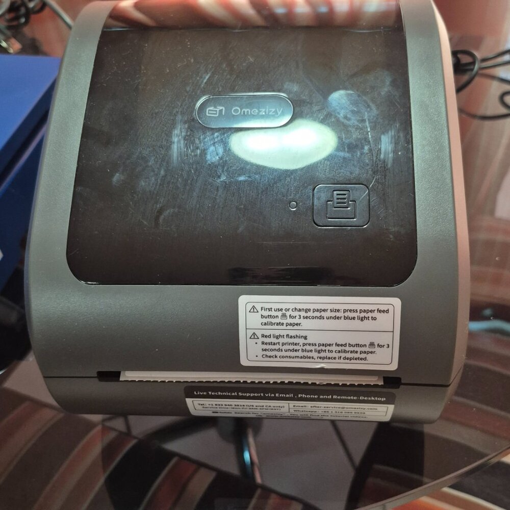 Bluetooth Shipping Label Printer - Picture 7 of 9